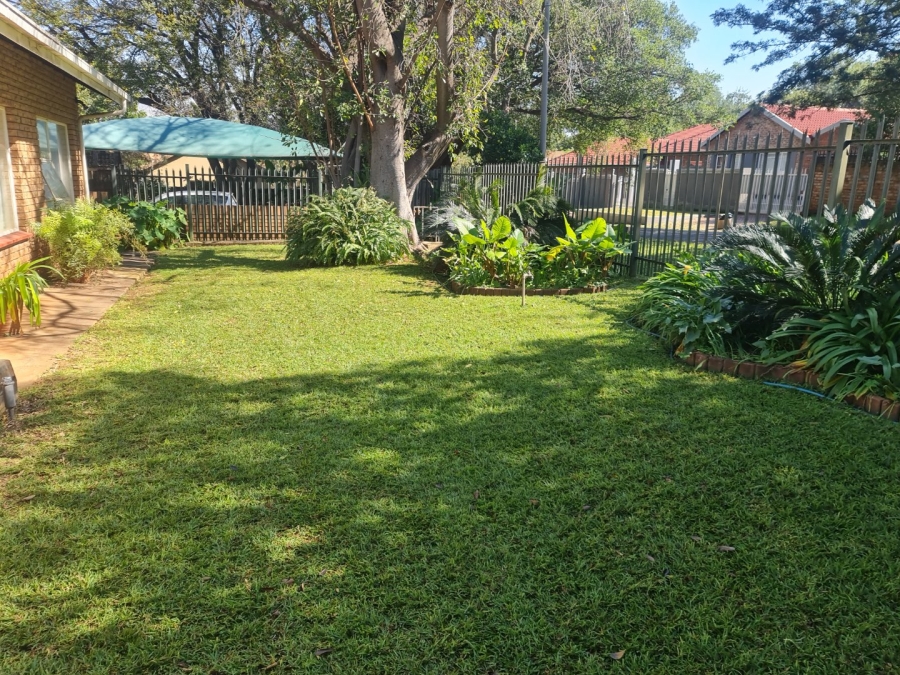 4 Bedroom Property for Sale in Safari Gardens North West